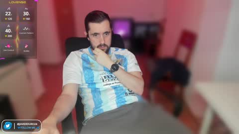 Snapshot of javierduro24 chatting on December 8, 3:56 pm javierduro24 online show from December 8, 3:56 pm