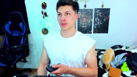 Javier online show from January 27, 9:55 pm
