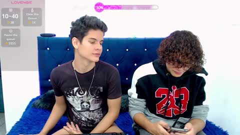 javieryalejandro online show from January 5, 11:33 pm