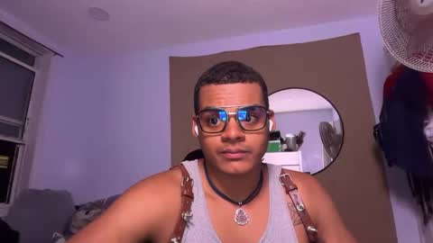Snapshot of javiricorich chatting on September 10, 12:55 am javiSdick online show from September 10, 12:55 am