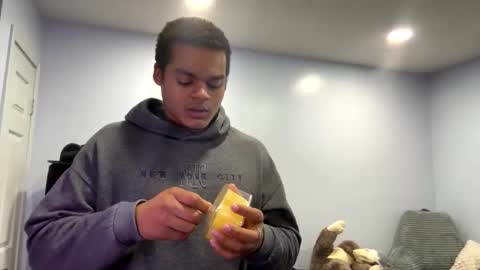 javiSdick online show from October 13, 4:31 pm