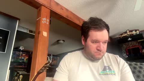 Snapshot of jawssharkparty chatting on December 22, 7:52 pm Jaws online show from December 22, 7:52 pm