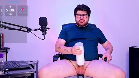 Snapshot of jax_luna chatting on March 11, 2:42 am Jax Luna online show from March 11, 2:42 am