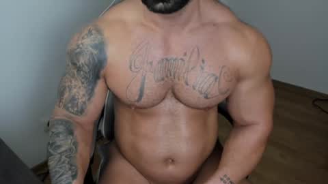 Snapshot of jaxonhunk chatting on March 2, 7:23 pm JaxonHunk online show from March 2, 7:23 pm