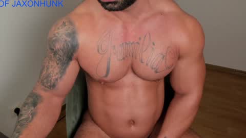 Snapshot of jaxonhunk chatting on January 14, 1:36 am JaxonHunk online show from January 14, 1:36 am