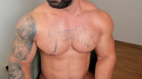Snapshot of jaxonhunk chatting on December 23, 8:03 pm JaxonHunk online show from December 23, 8:03 pm