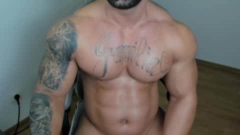 Snapshot of jaxonhunk chatting on February 22, 4:29 am JaxonHunk online show from February 22, 4:29 am