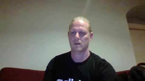 Snapshot of jaxx7777 chatting on February 27, 4:24 am jaxx7777 online show from February 27, 4:24 am