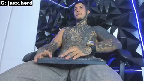 Snapshot of jaxxxonherd chatting on September 10, 2:51 pm Michael online show from September 10, 2:51 pm