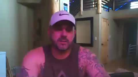 jay_banks0420 online show from February 19, 9:25 pm