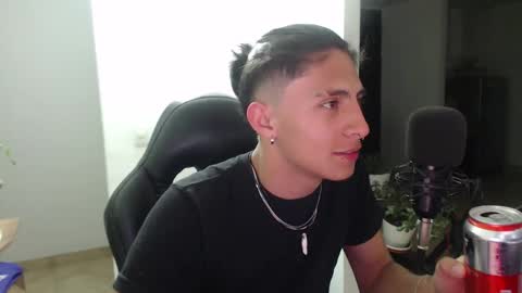 jay online show from November 21, 3:04 am