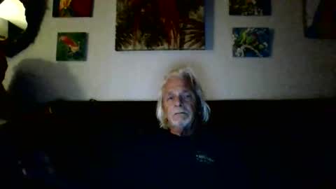 jay-jay1475 online show from December 2, 1:59 am