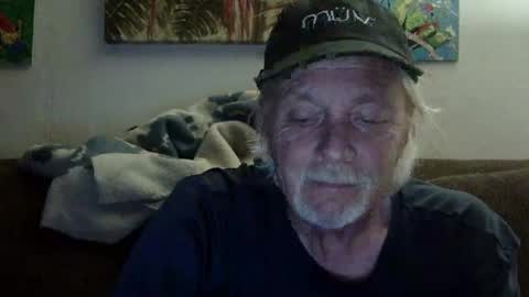 Snapshot of jay_jay1475 chatting on January 28, 1:29 am jay-jay1475 online show from January 28, 1:29 am