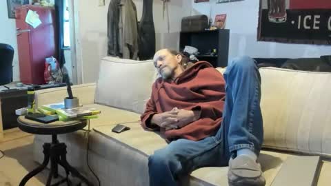 O F   jay short786 online show from December 2, 2:26 pm