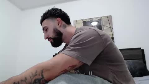 jay_slayz online show from December 5, 2:15 am