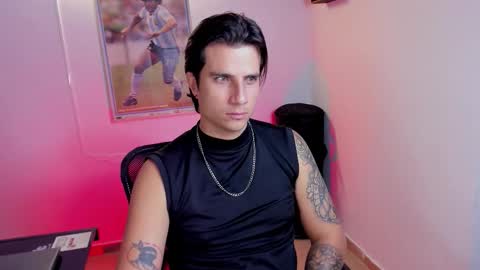 Jay Alvarrez online show from November 1, 9:36 pm