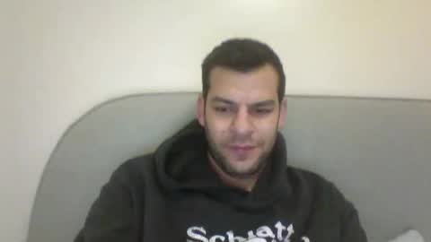 Snapshot of jaybay1999 chatting on January 27, 2:42 am jaybay1999 online show from January 27, 2:42 am
