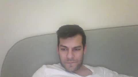Snapshot of jaybay1999 chatting on January 19, 5:28 pm jaybay1999 online show from January 19, 5:28 pm