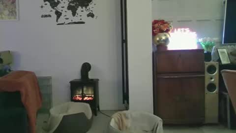 jaycat73 online show from March 29, 1:40 am