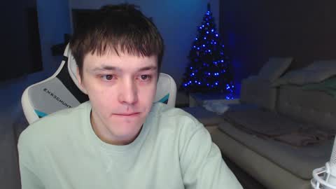 Snapshot of jayce_icestone chatting on January 19, 4:54 am Jayce online show from January 19, 4:54 am