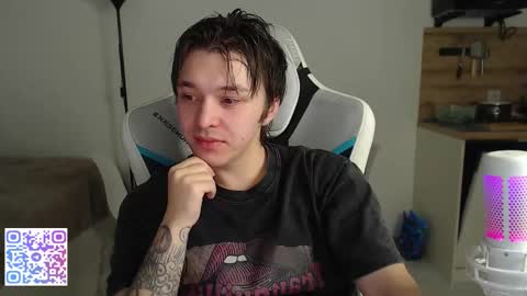 Jayce online show from December 21, 5:52 pm