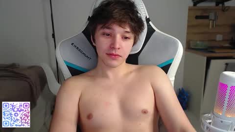 Jayce online show from December 4, 3:39 am