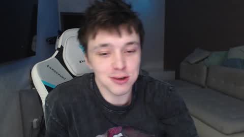 Snapshot of jayce_icestone chatting on February 1, 7:57 am Jayce online show from February 1, 7:57 am