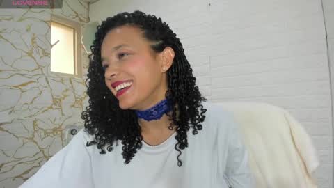 Jazlin  online show from April 16, 1:22 pm