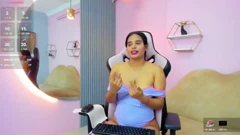 jazmin  online show from September 10, 1:45 pm