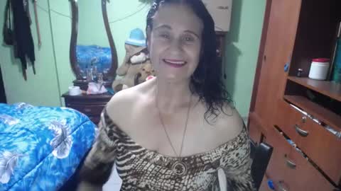 jazmim online show from February 8, 11:13 pm