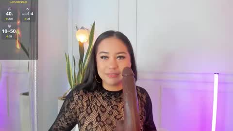 Snapshot of jazmine_21 chatting on September 10, 7:48 pm Jasmine online show from September 10, 7:48 pm
