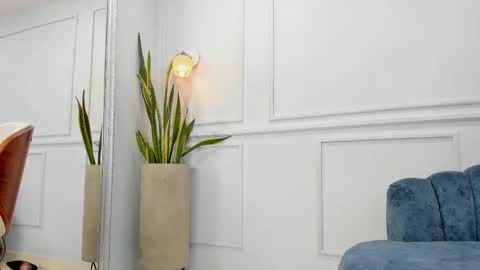 Snapshot of jazmine_21 chatting on March 3, 6:48 am Jasmine online show from March 3, 6:48 am
