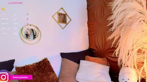 Jazmin online show from September 17, 5:49 pm
