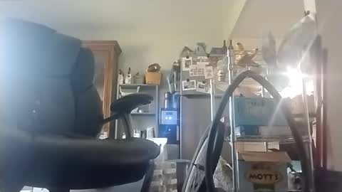 dookie online show from April 18, 8:09 pm