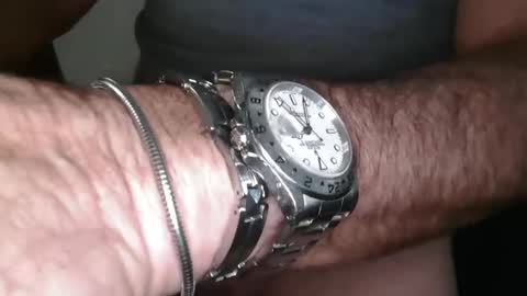 jc2290 online show from February 18, 7:30 pm