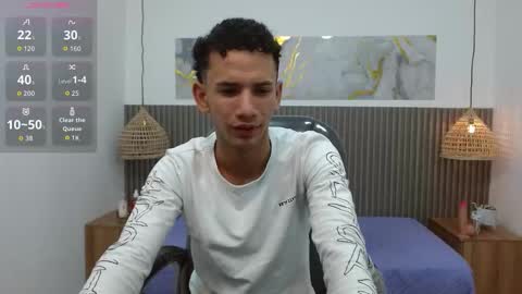 jdwhite18 online show from February 21, 4:48 am