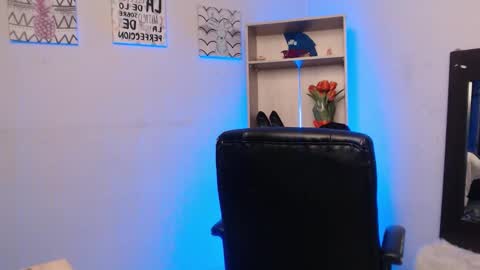 Snapshot of jeam_hot chatting on September 8, 9:25 pm jeam_hot online show from September 8, 9:25 pm