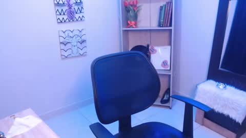 Snapshot of jeam_hot chatting on February 3, 9:18 pm jeam_hot online show from February 3, 9:18 pm
