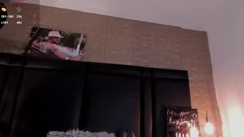 Jean Coleman online show from October 18, 5:44 am