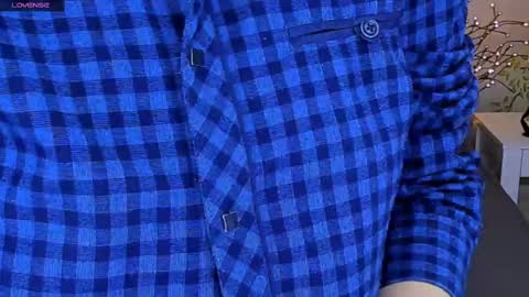 jeanniefox_ online show from February 22, 1:57 pm