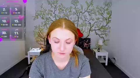 jeanniefox_ online show from March 9, 8:42 pm