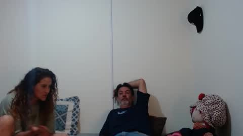 jeans_and_emma online show from March 17, 11:21 pm