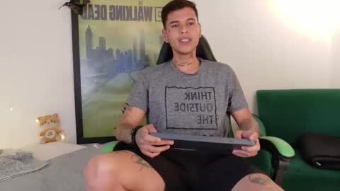 jebbins online show from March 24, 6:47 pm