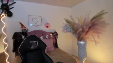 jedah_tay online show from November 2, 11:54 am