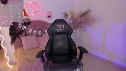 jedah_tay online show from October 28, 12:50 pm