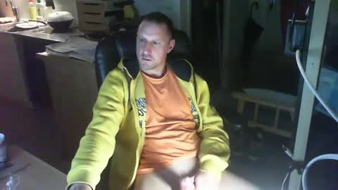 Snapshot of jef74700 chatting on January 28, 2:21 am Jrme online show from January 28, 2:21 am