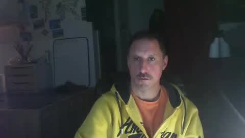 Snapshot of jef74700 chatting on February 26, 4:41 am Jrme online show from February 26, 4:41 am
