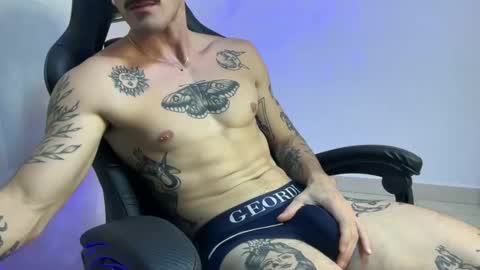 Jeff and Mugi  Independent model online show from September 29, 4:06 pm