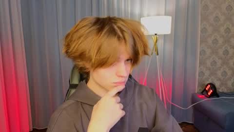 Snapshot of jeffre_y chatting on February 23, 8:00 pm Jeffrey online show from February 23, 8:00 pm