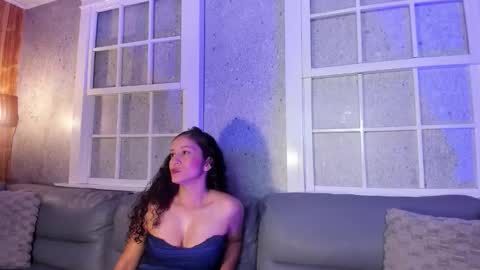 Jen  online show from February 5, 11:47 am